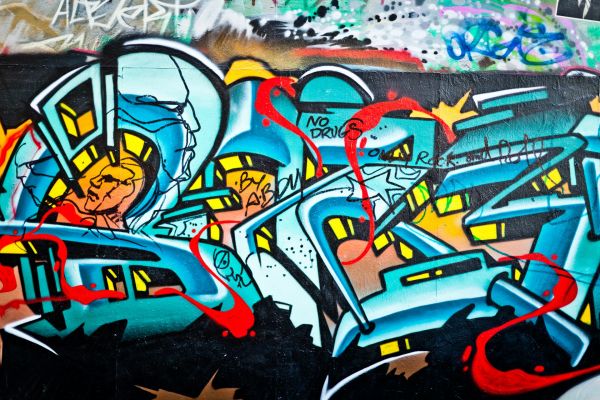 Le graff : un outil audacieux pour relooker vos murs